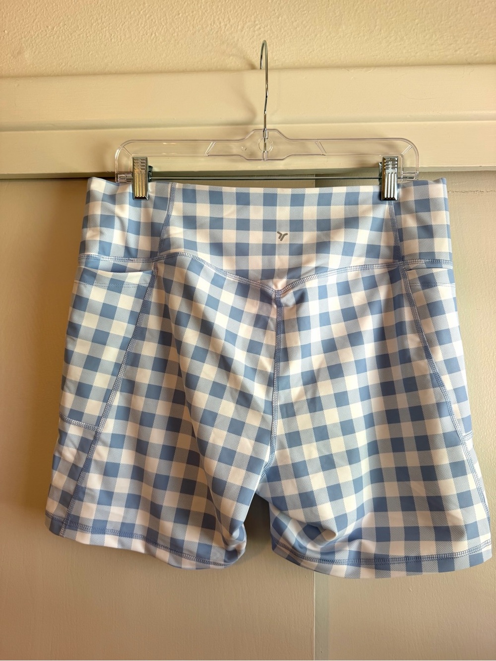 Old Navy Women’s High-Waist Gingham Active Shorts - Light Blue Biker Shorts - Picture 2 of 3